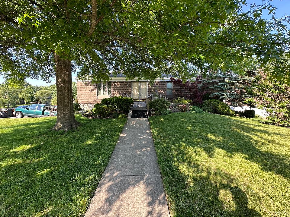 1st image of 922 Appaloosa Ct