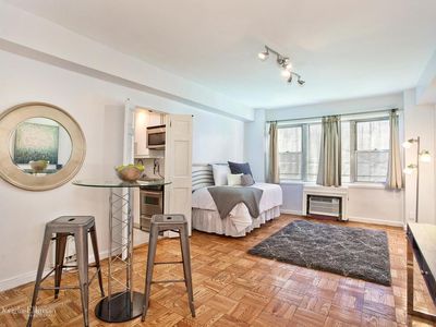 310 E 49th St APT 2A, New York, NY, 10017