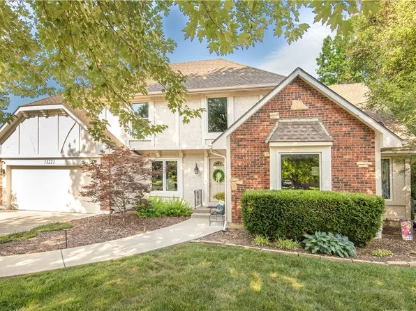 13221 W 84th St, Lenexa, KS 66215