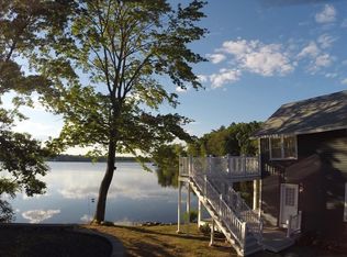 35 Burroughs Rd, North Reading, MA 01864