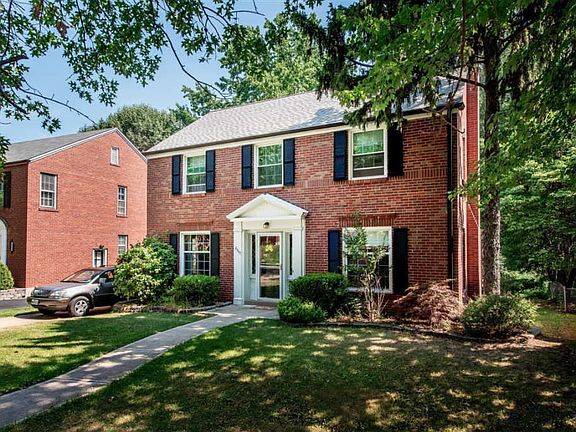 2nd image of 8447 Roanoke Dr
