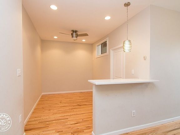 5th image of 240 Crown St #7U