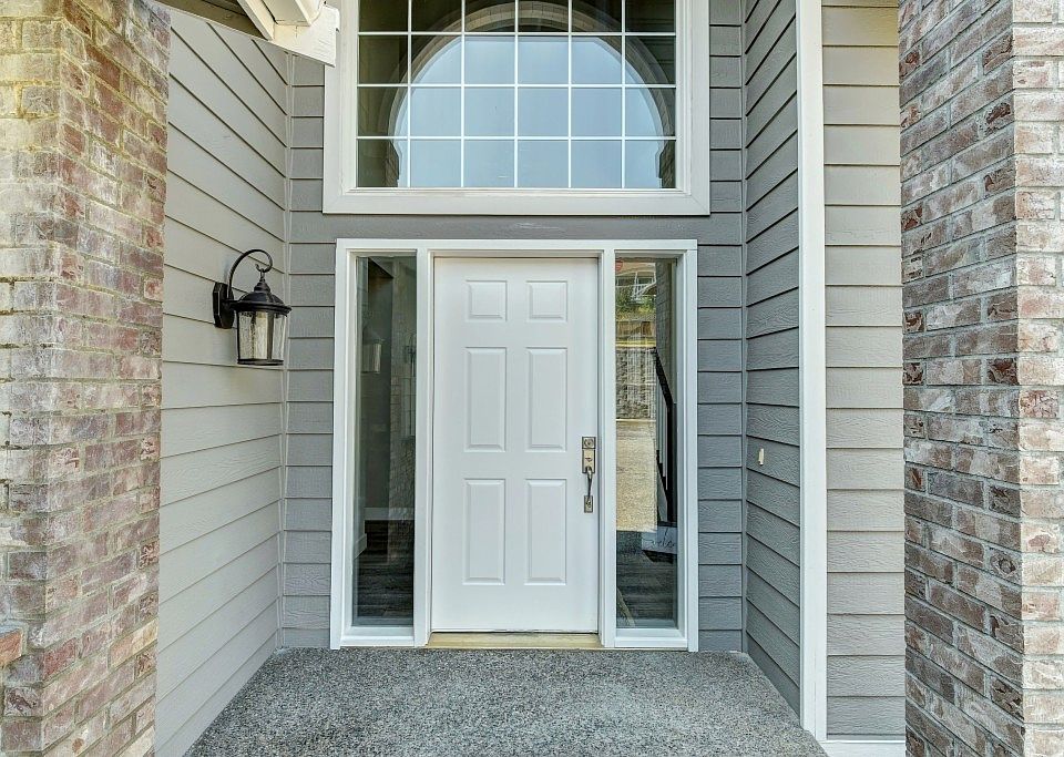 1st image of 7709 74th Dr NE