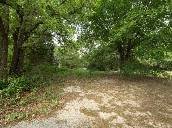 660 Highway 290 Hwy E, Elgin, TX 78621