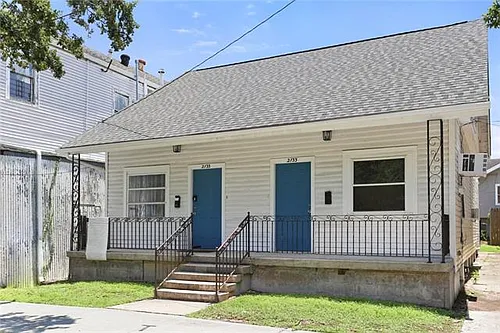 2133 S Carrollton Ave Photo 1
