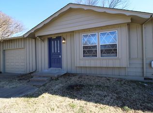 1017 S Date Ave, Broken Arrow, OK 74012