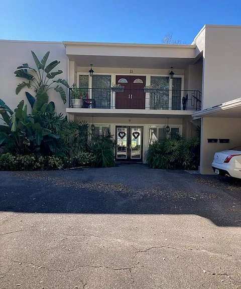 11 Country Club Dr #11 — Photo 1