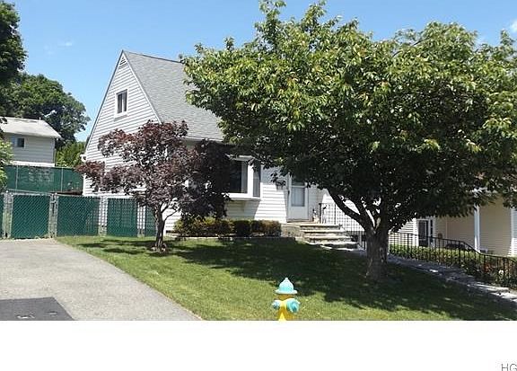 Lovely trees in front lawn