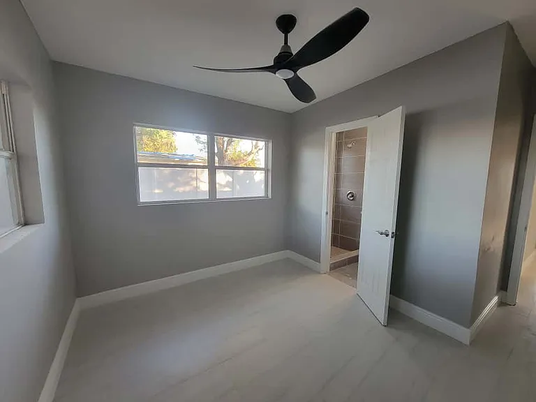 27044 Briar Ct — Photo 5