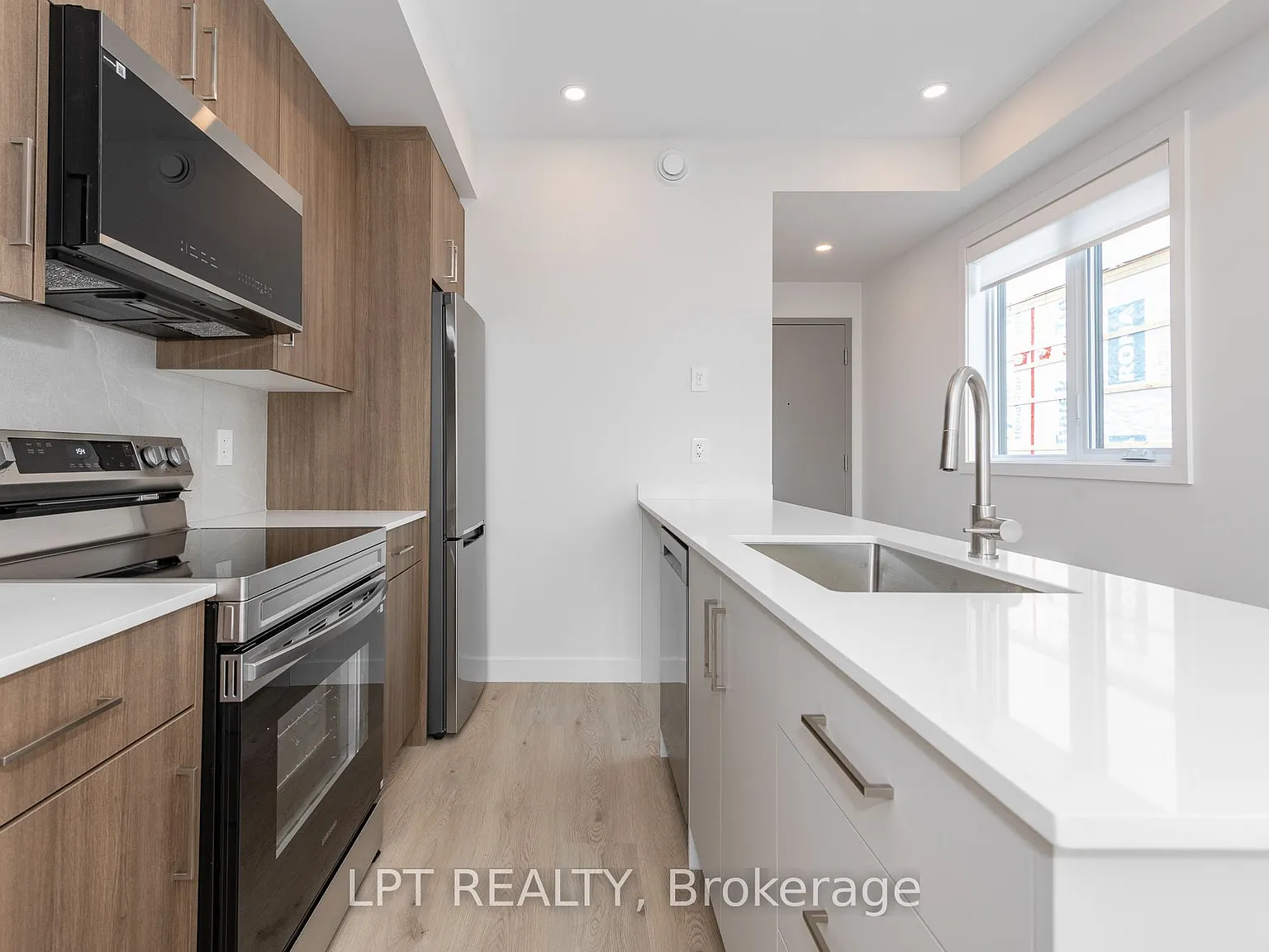 2 bed, $2,100 — Photo 4