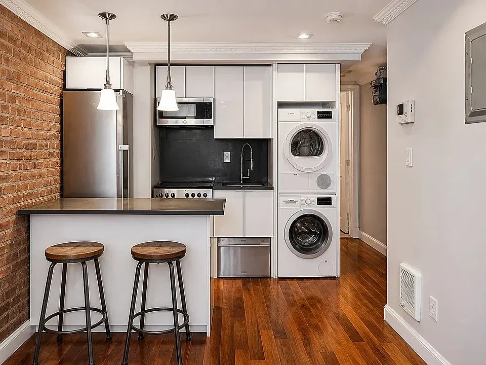 115 Mulberry St #C4F
