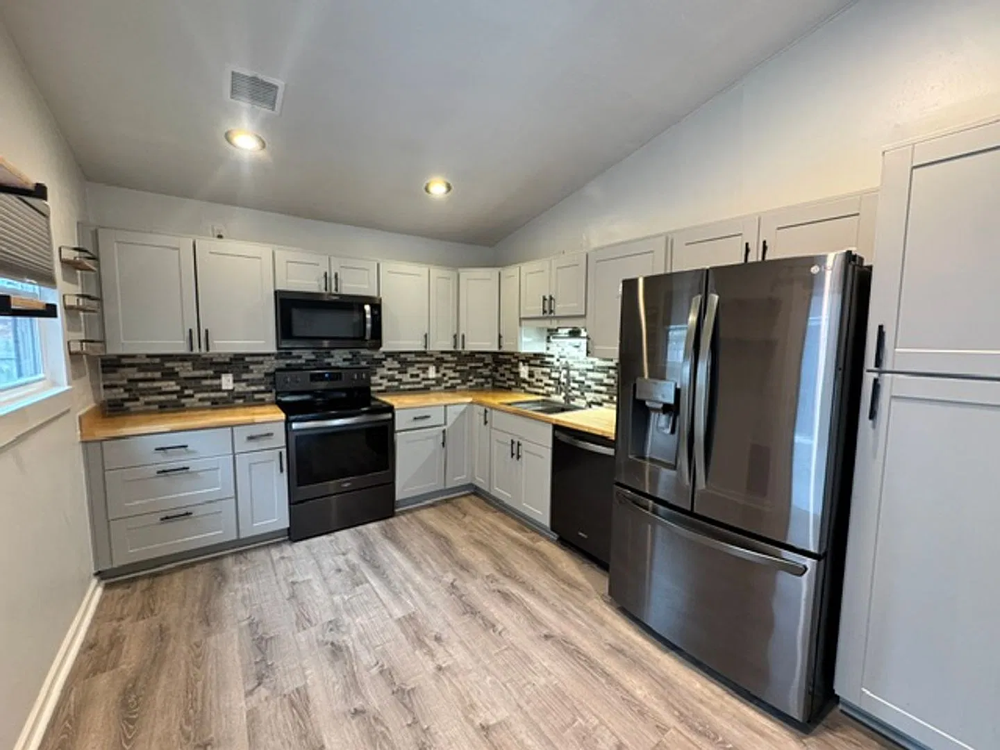 2-bedroom condo nestled in a community, beautiful updates throughout and a great patio outside area! — Photo 2
