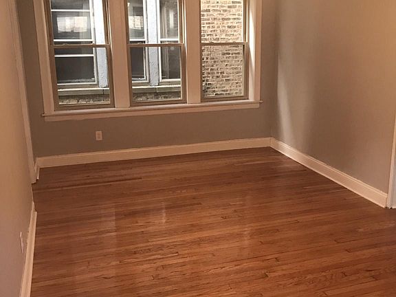 2nd image of 6120 S Eberhart Ave APT 1