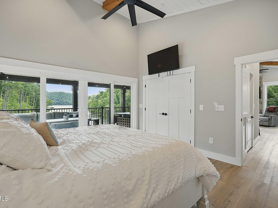 22nd image of this home