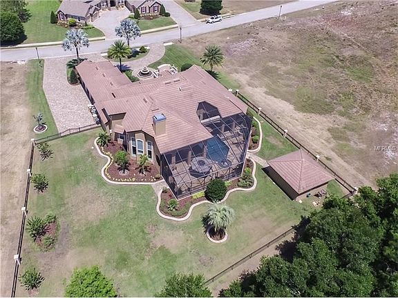 5th image of 8263 Cypress Trace Blvd
