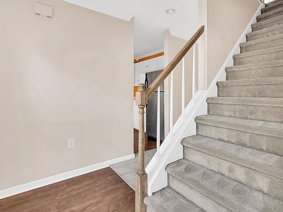 4th image of 2808 E North St Unit 25