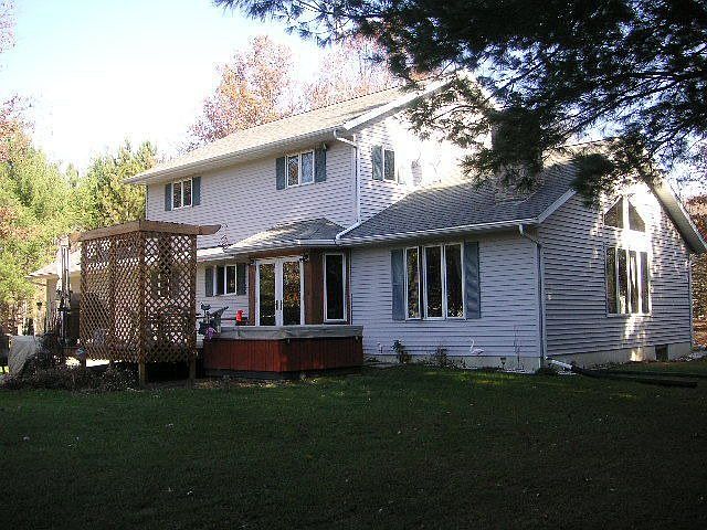 Back Facing Wooded Acreage