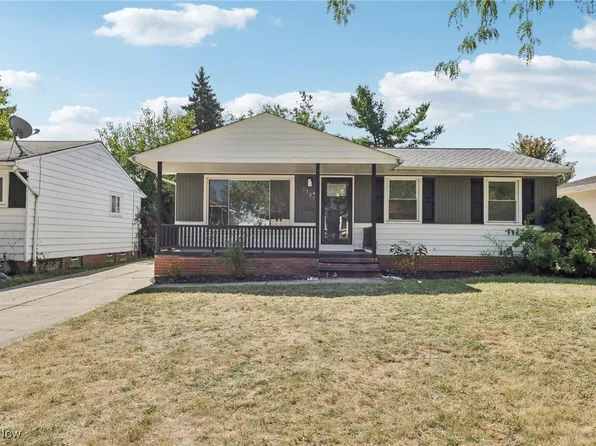 15812 Morning Star Ave, Maple Heights, OH 44137