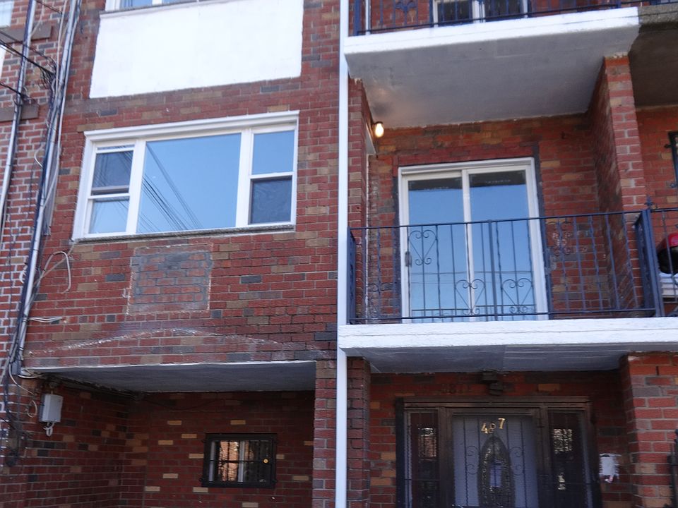 1st image of 5818 Wickam Ave