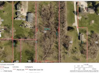 401 E McKinley Ave, Des Moines, IA 50315