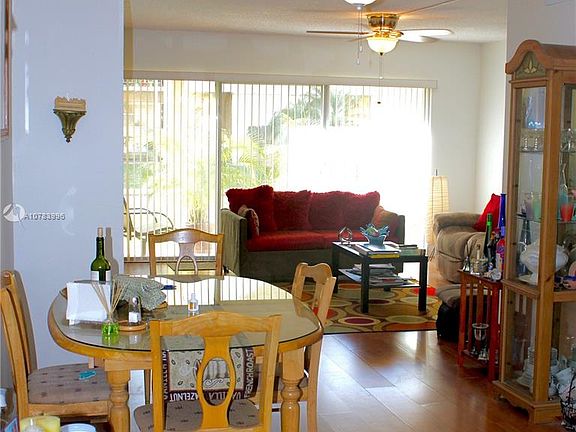 3rd image of 9369 Fontainebleau Blvd APT J112