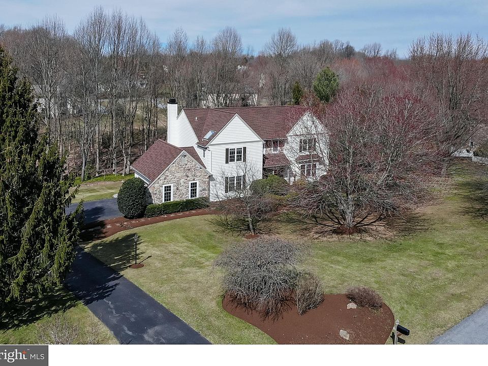 1st image of 134 Soltner Dr