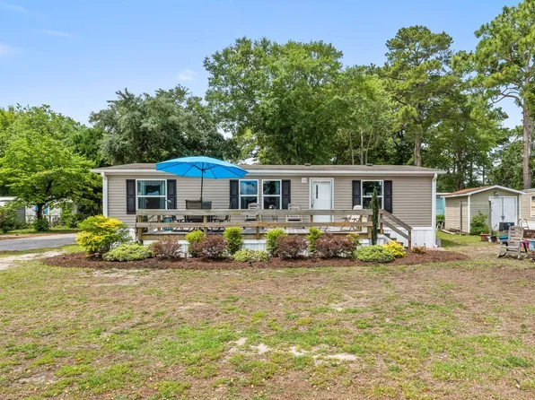 1617 Crystal Lake Dr., Myrtle Beach, SC 29575