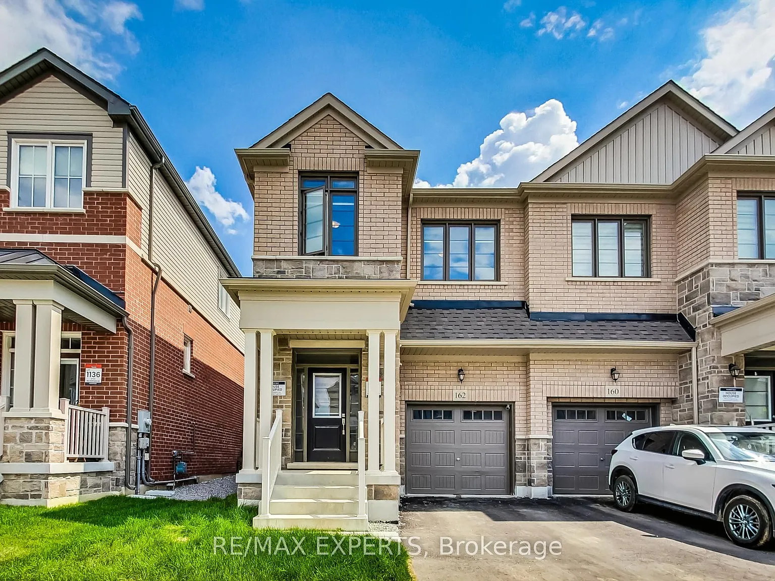 4 bed, $3,000 — Photo 1