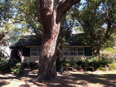 602 Avery Ave, Crystal Beach, FL, 34681