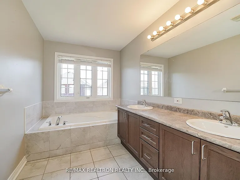 45 Denny St — Photo 18