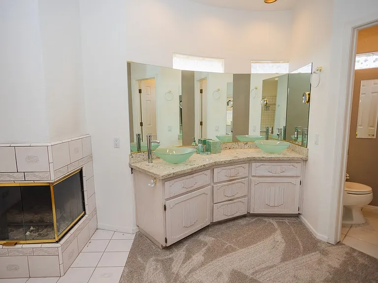 2320 Snead Dr — Photo 37