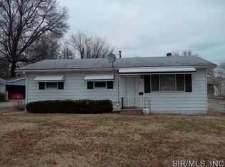 807 La Salle Dr, Cahokia, IL 62206