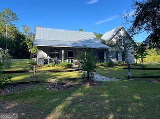 6611 Browntown Rd, Waynesville, GA 31566