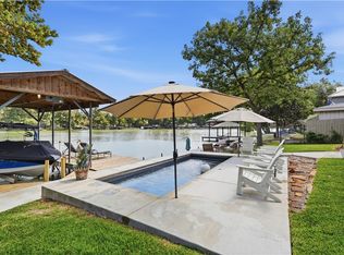 210 Admiral Benbow Ln, McQueeney, TX 78123