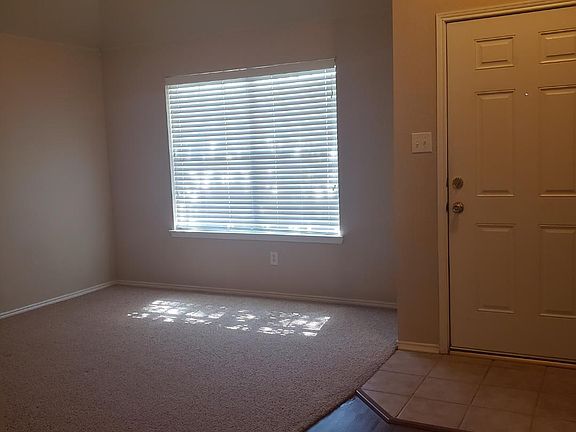 Smart Room by front door (could be Home office, Large dining, 2nd living room, hobby, etc.)
