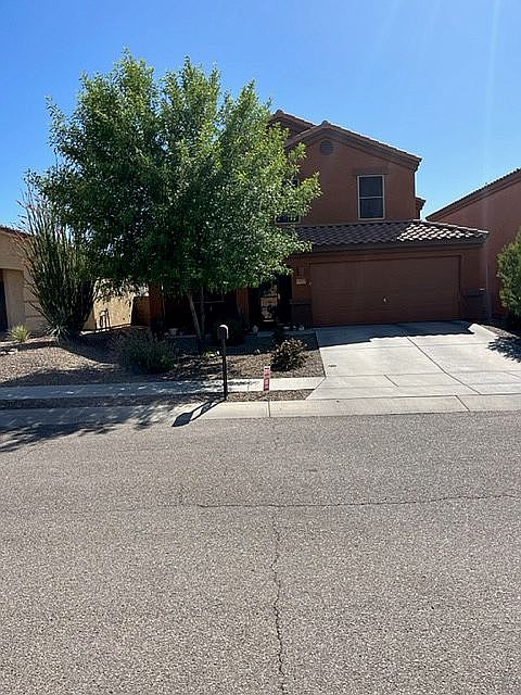 2nd image of 7877 N Chainfruit Cholla Dr