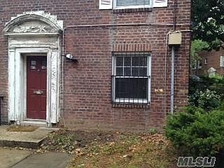 1st image of 14479 Grand Central Pkwy