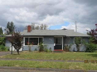 371 F St, Lebanon, OR 97355