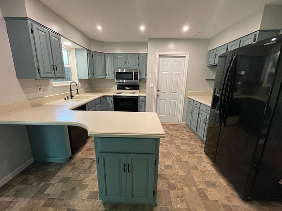 4th image of 115 Brookwood Dr