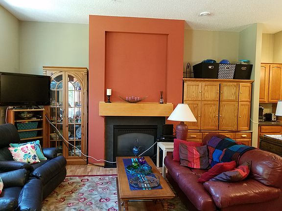 4th image of 11720 Vermillion St NE Unit C