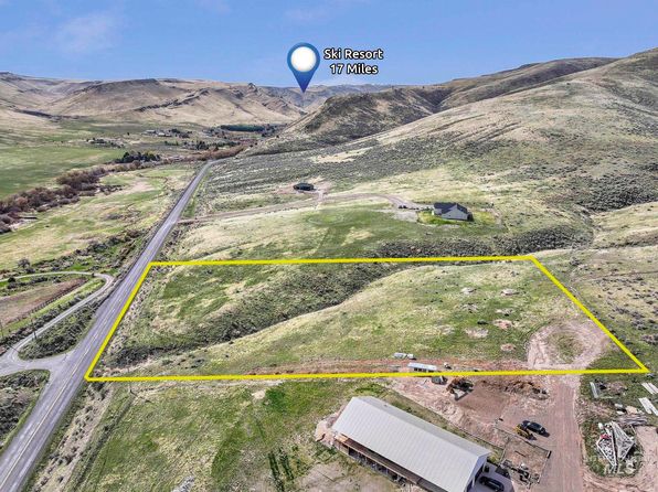 2707 Rock Creek Rd, Hansen, ID 83334