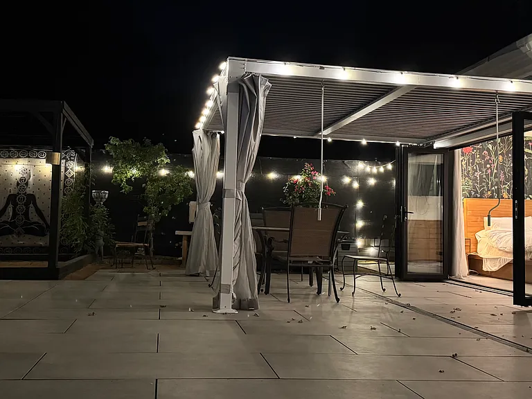 881 Hawthorne Dr — Photo 11