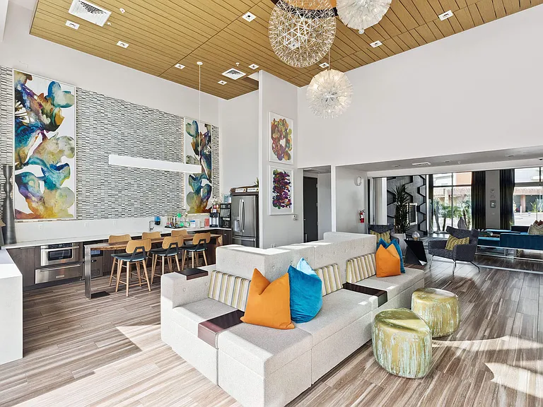 The Standard Scottsdale — Photo 5