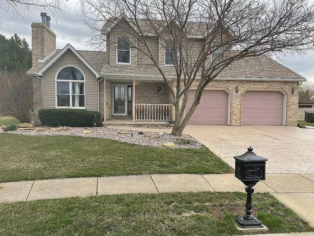 1548 Fernwood Ct photo 1