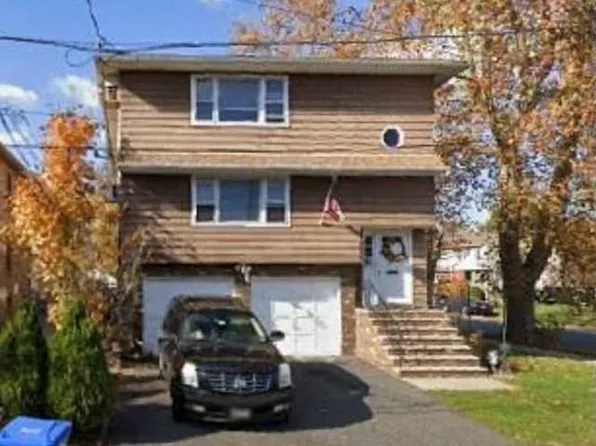 4 Chestnut St, Rutherford, NJ 07070