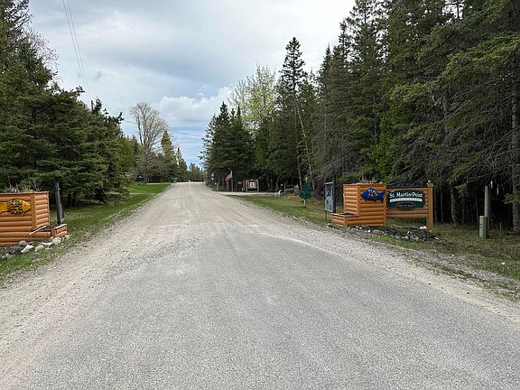 3rd image of 3895 N Saint Martins Point