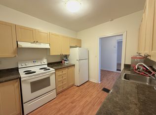 1 A Clinton St #2, Toronto, ON