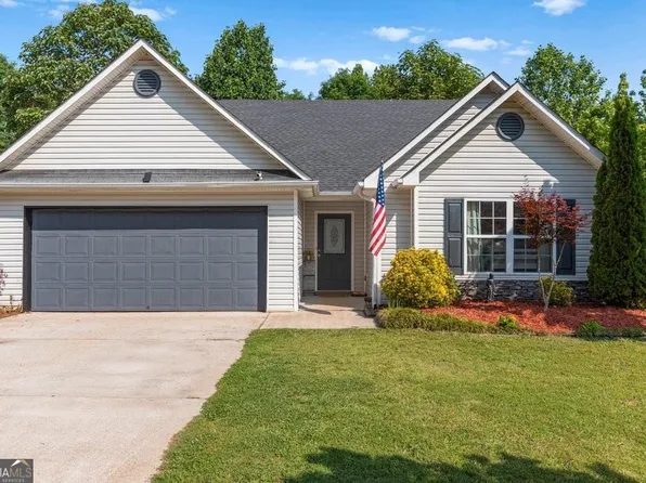 407 Oliver Ridge Dr, Commerce, GA 30529