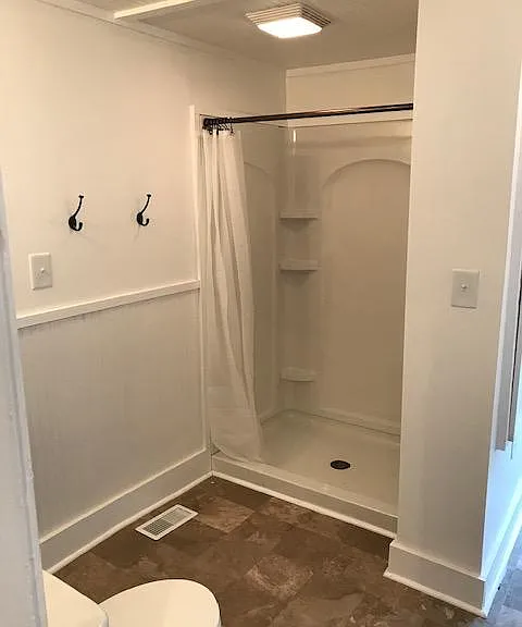 224 N Park St — Photo 3