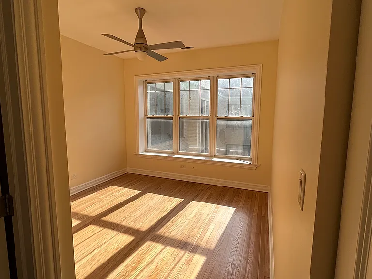 1432 W Lunt Ave #3N — Photo 8